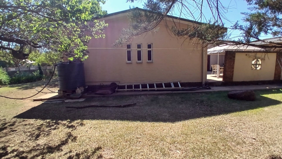 4 Bedroom Property for Sale in Fichardt Park Free State